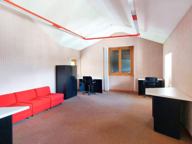 #21602 Fabbricato direzionale con residenza e servizi in vendita - foto 21