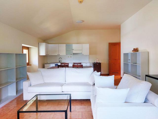 #21602 Fabbricato direzionale con residenza e servizi in vendita - foto 11