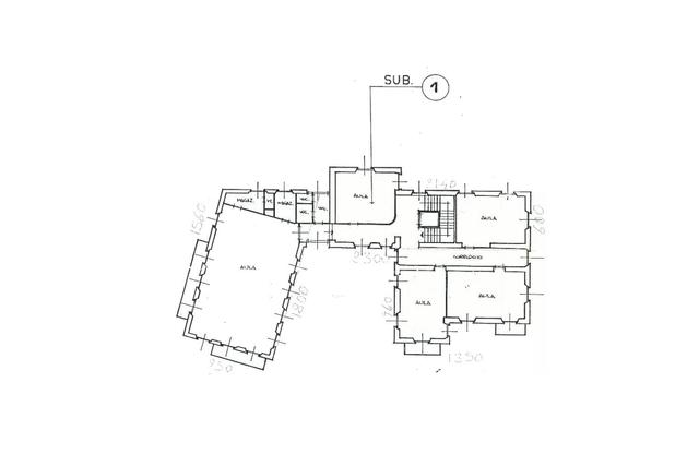 #21602 Fabbricato direzionale con residenza e servizi in vendita - foto 34