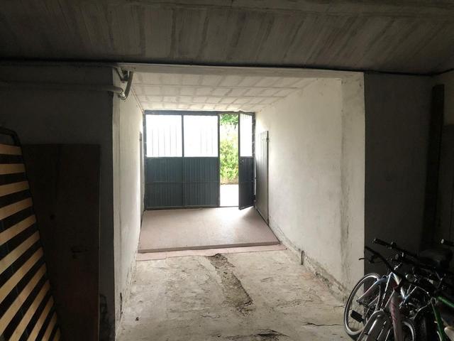 Magazzini in vendita