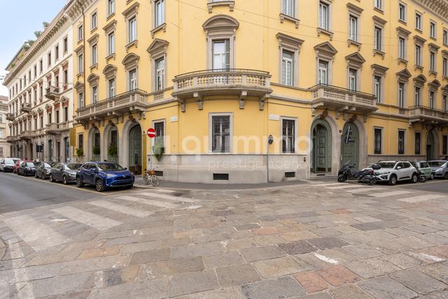 Grandi dimensioni in vendita