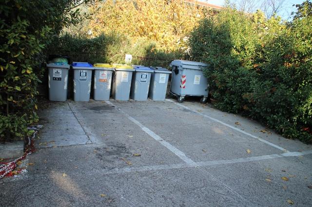 #11751 Locale commerciale con zona ristoro al piano terra in vendita - foto 29