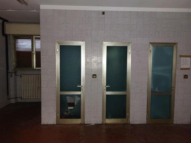 #25792 Porzione di capannone con corte in vendita - foto 3