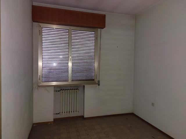 #25792 Porzione di capannone con corte in vendita - foto 4