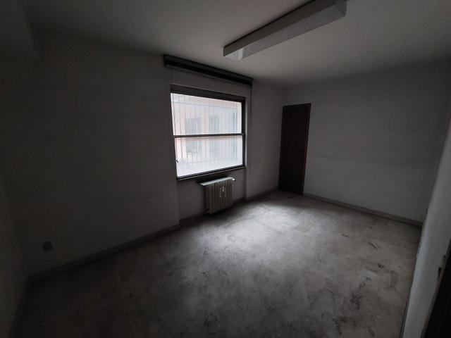 Grandi dimensioni in vendita