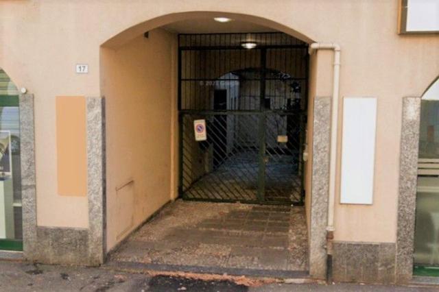 Negozi in vendita