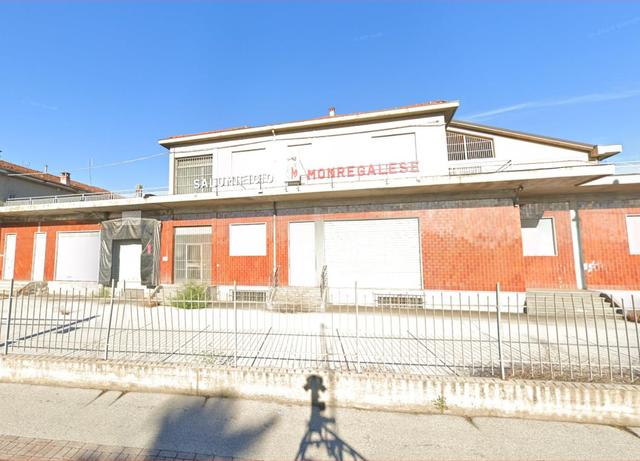 #2536013 Stabilimento produttivo con servizi in vendita - foto 1