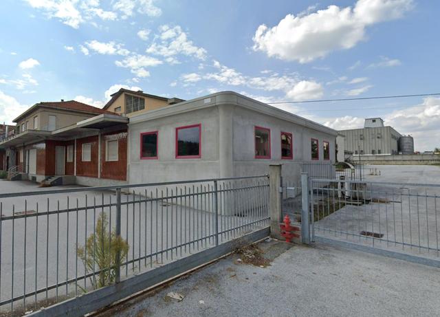 #2536013 Stabilimento produttivo con servizi in vendita - foto 2