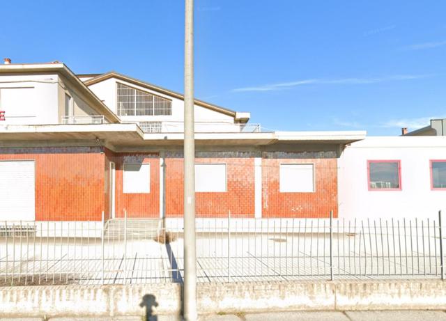 #2536013 Stabilimento produttivo con servizi in vendita - foto 3