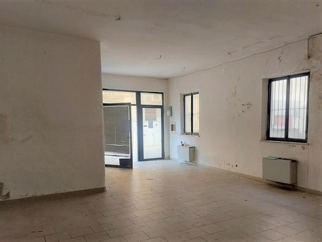#14737 Laboratorio artigianale e magazzino in vendita - foto 2