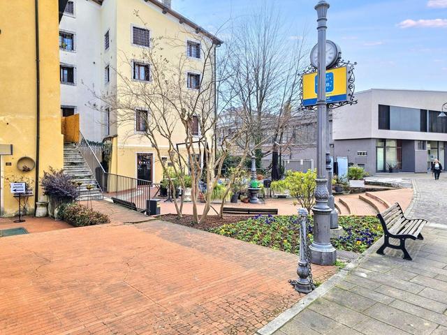 #25566 Area urbana di 257 mq in zona centrale in vendita - foto 3