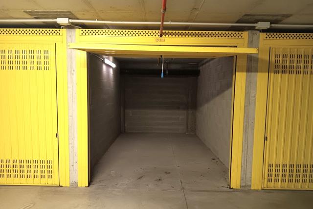 Garage in vendita