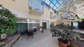 Uffici entro 500 mq in vendita
