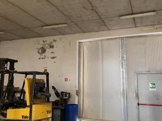 #26290 Capannone in zona di alta visibilità in vendita - foto 7