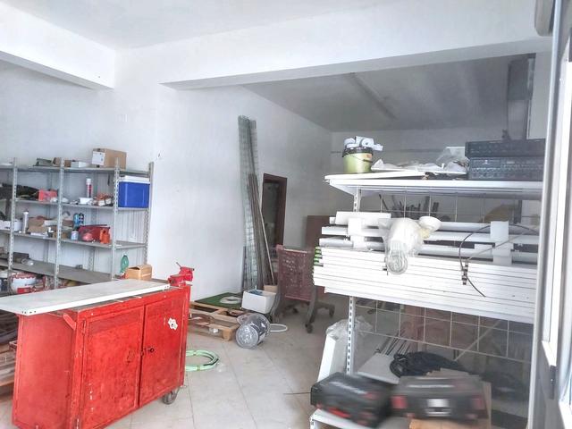#2536536 Locale commerciale in edificio condominiale "Albachiara" in vendita - foto 4