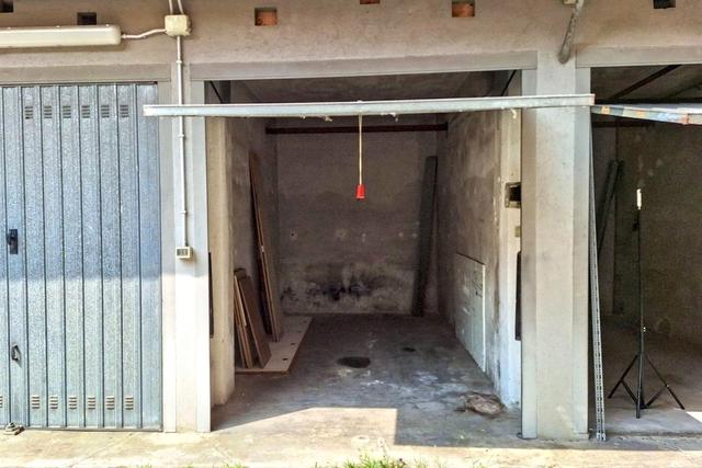 Garage in vendita