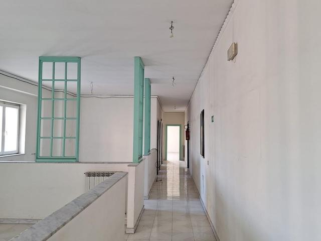 Studi privati in vendita