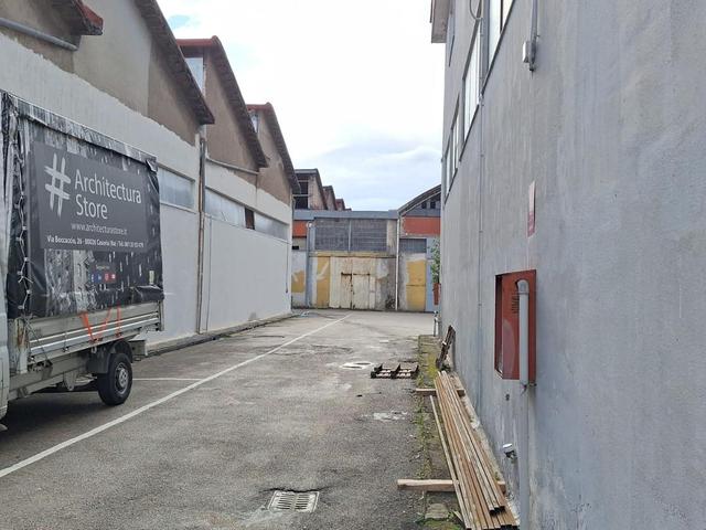 Studi privati in vendita