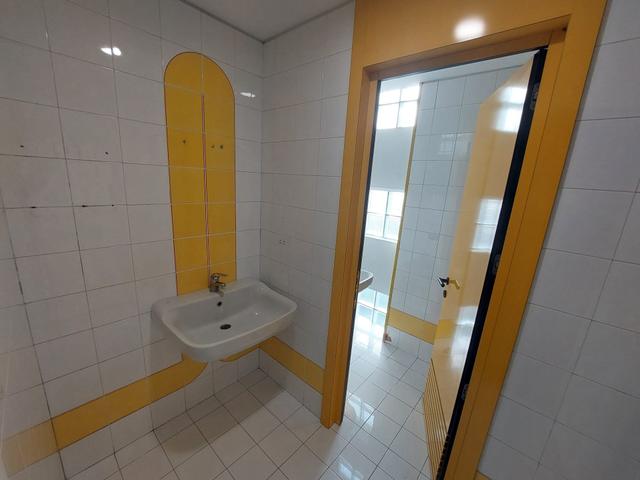 Grandi dimensioni in vendita