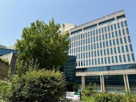 Uffici entro 500 mq in vendita