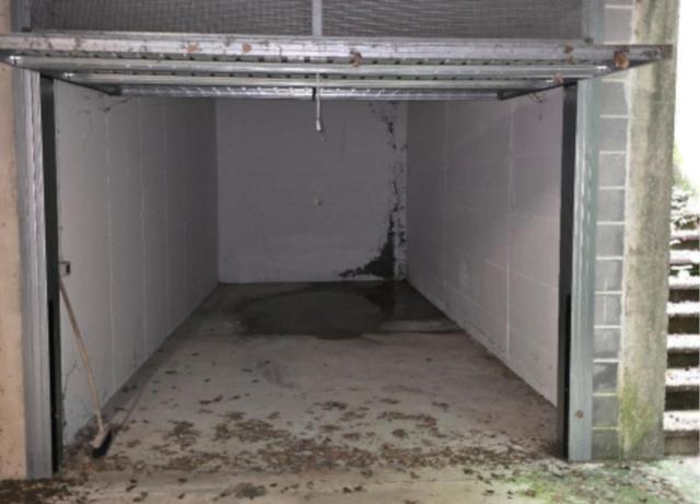 Garage in vendita