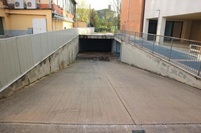 Complessi commerciali in vendita