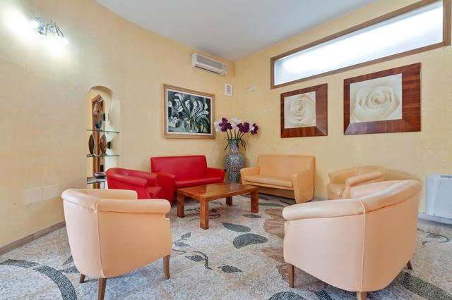 #11177 Cessione di ramo di azienda dedita ad attività di locazione abitativa e di residence in vendita - foto 15
