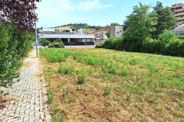 #24073 Area edificabile di 1141 mq in zona residenziale in vendita - foto 1