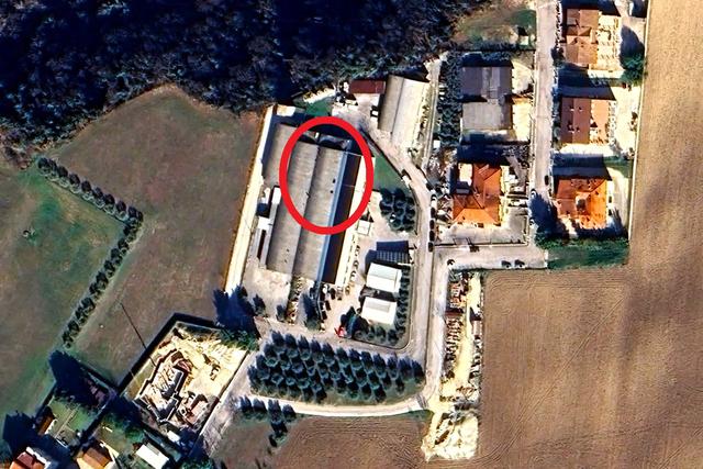 #2515104 Capannone artigianale e area urbana privata in vendita - foto 4