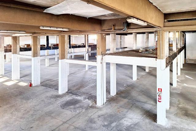 #23288 Capannone commerciale con area edificabile in vendita - foto 24