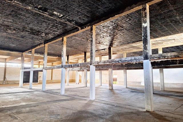 #23288 Capannone commerciale con area edificabile in vendita - foto 31