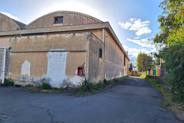 #23288 Capannone commerciale con area edificabile in vendita - foto 25