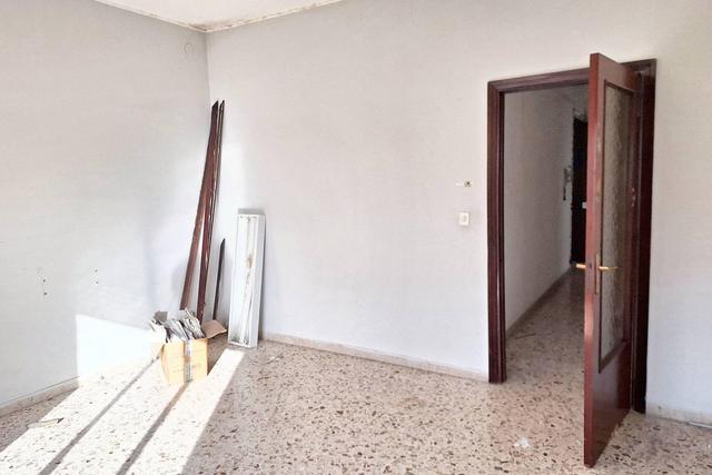 #23288 Capannone commerciale con area edificabile in vendita - foto 4