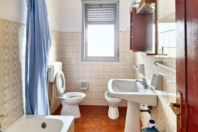 #23288 Capannone commerciale con area edificabile in vendita - foto 2
