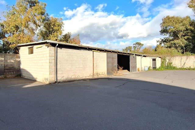 #23288 Capannone commerciale con area edificabile in vendita - foto 3