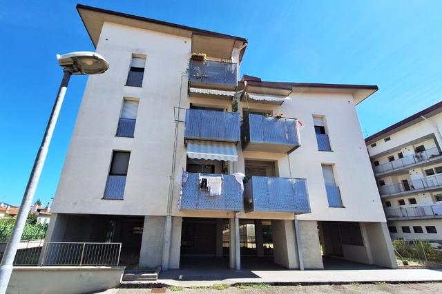 Palazzi in vendita