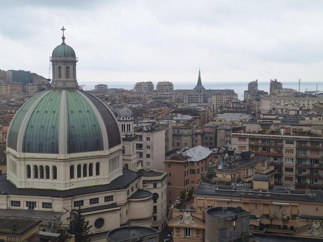 Edifici direzionali in vendita