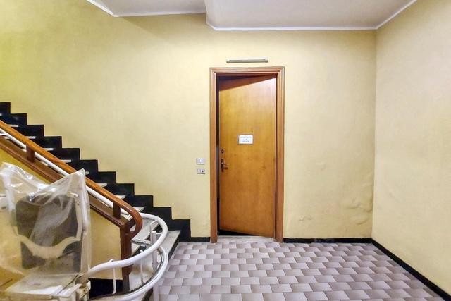 #25689 Ufficio piano terra in palazzina centrale in vendita - foto 14