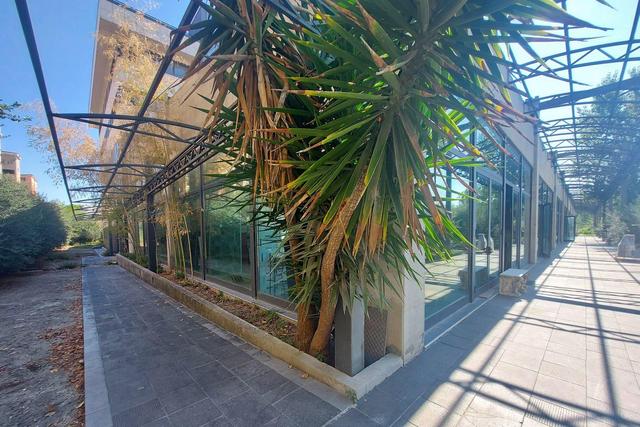 #21577 Edificio commerciale con show room e piazzale in vendita - foto 22