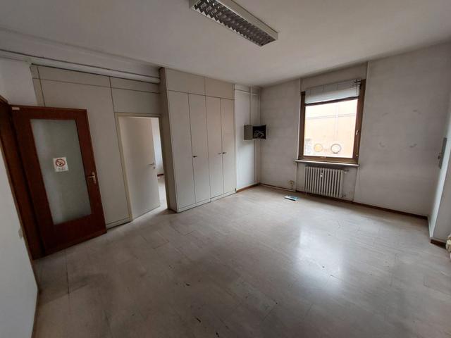 #2638352 Ampio ufficio in edificio residenziale in vendita - foto 6