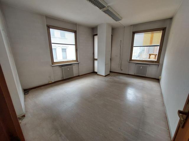 #2638352 Ampio ufficio in edificio residenziale in vendita - foto 13