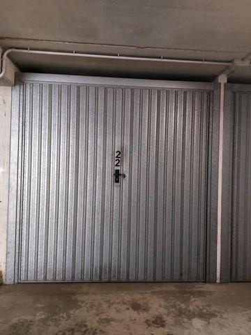 Garage in vendita