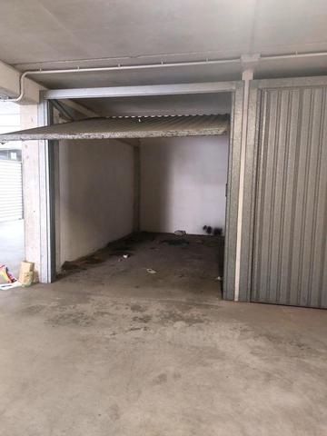 Garage in vendita