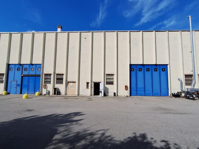 Stabilimenti produttivi in vendita