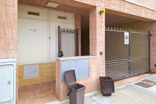 Posti auto in vendita