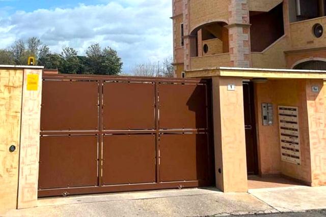 Posti auto in vendita