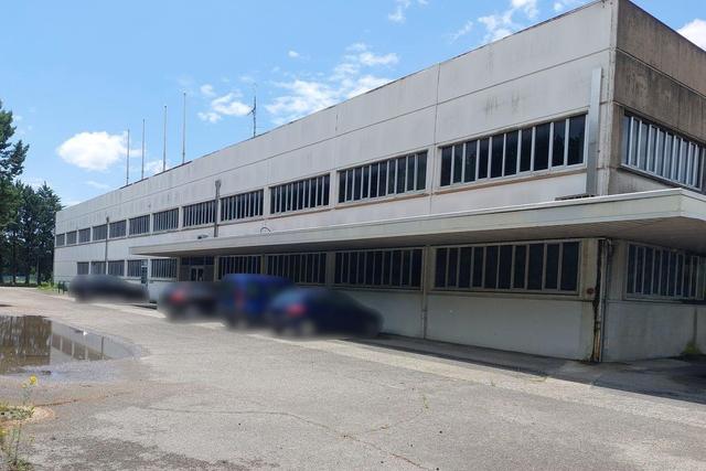 Stabilimenti produttivi in vendita