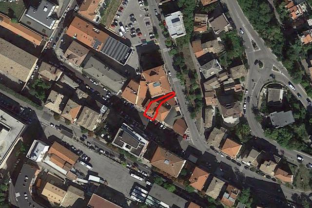 #14694 Negozio da ristrutturare con pertinenza e cantina in vendita - foto 18