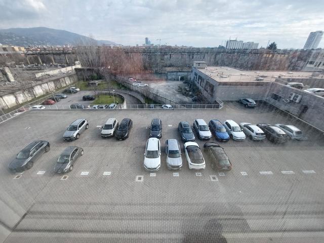 Grandi dimensioni in vendita