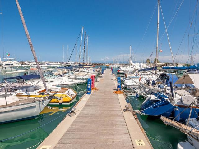 Posti barca in vendita